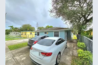 1204 NW 3rd Street, Fort Lauderdale, FL 33311 - Photo 2