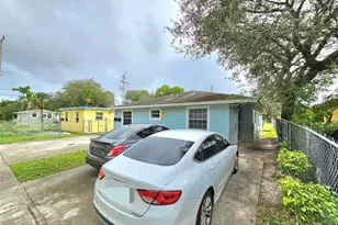 1204 NW 3rd St, Fort Lauderdale, FL 33311 - Photo 2