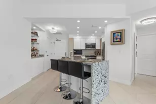 347 N New River Dr E Unit, Fort Lauderdale, FL 33301 - Photo 2