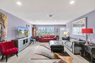 411 NW 26th Ct, Pompano Beach, FL 33064 - Photo 8