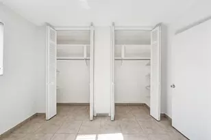 8211 NW 10th St, Pembroke Pines, FL 33024 - Photo 18