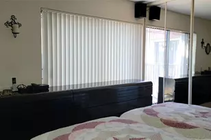 9842 NW 6th Ct, Plantation, FL 33324 - Photo 8