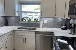 2687 Emory Dr East Unit, West Palm Beach, FL 33415 - Photo 6