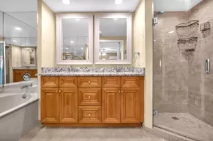 8377 Boca Rio Dr, Boca Raton, FL 33433 - Photo 22