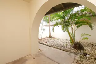 5616 Hammock Ln, Lauderhill, FL 33319 - Photo 8