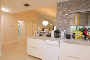 5616 Hammock Ln, Lauderhill, FL 33319 - Photo 14