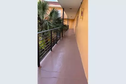 365 NE 125th Street #302, North Miami, FL 33161 - Photo 4