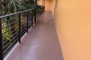 365 NE 125th St, North Miami, FL 33161 - Photo 4