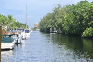 6407 Bay Club Dr, Fort Lauderdale, FL 33308 - Photo 2