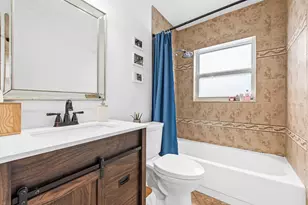 1621 Riverwood Ln, Coral Springs, FL 33071 - Photo 14