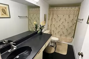 2206 S Cypress Bend Dr, Pompano Beach, FL 33069 - Photo 18