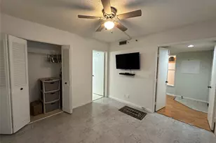 2206 S Cypress Bend Dr, Pompano Beach, FL 33069 - Photo 16