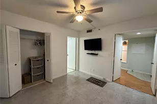 2206 S Cypress Bend Dr, Pompano Beach, FL 33069 - Photo 16