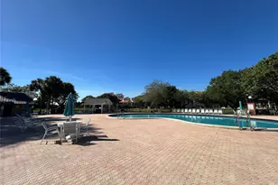 2206 S Cypress Bend Dr, Pompano Beach, FL 33069 - Photo 34