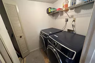 2206 S Cypress Bend Dr, Pompano Beach, FL 33069 - Photo 8