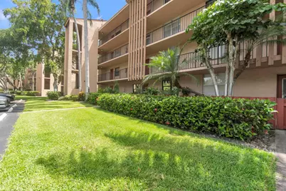 7340 Lake Circle Drive #301, Margate, FL 33063 - Photo 30