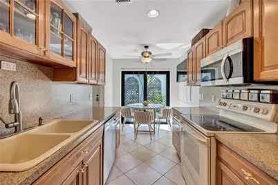 9232 Pecky Cypress Lane #2-D, Boca Raton, FL 33428 - Photo 18