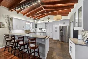 712 NW 29th Ct, Wilton Manors, FL 33311 - Photo 10