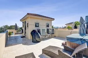 2260 SE 7th St, Pompano Beach, FL 33062 - Photo 52