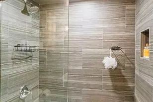 111 Lake Emerald Dr, Oakland Park, FL 33309 - Photo 18