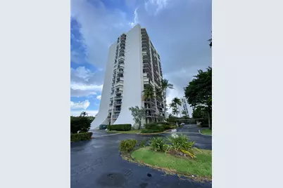 2400 Presidential Way #1104, West Palm Beach, FL 33401 - Photo 2