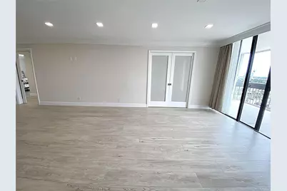 2400 Presidential Way #1104, West Palm Beach, FL 33401 - Photo 12