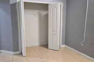7060 NW 177th St, Hialeah, FL 33015 - Photo 28