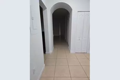 7060 NW 177th Street #103, Hialeah, FL 33015 - Photo 32