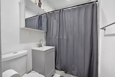 617 NW 43rd Court, Fort Lauderdale, FL 33309 - Photo 8