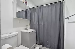 617 NW 43rd Ct, Oakland Park, FL 33309 - Photo 8