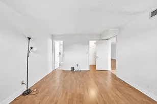 8980 S Hollybrook Blvd, Pembroke Pines, FL 33025 - Photo 12