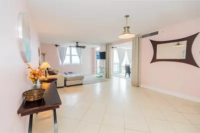 3001 S Ocean Drive #1011, Hollywood, FL 33019 - Photo 4