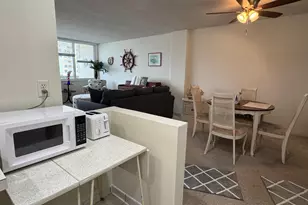 305 N Pompano Beach Blvd, Pompano Beach, FL 33062 - Photo 4