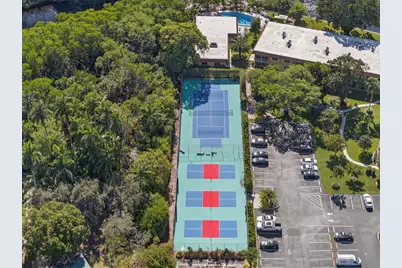 1930 NE 2nd Avenue #L111, Wilton Manors, FL 33305 - Photo 32