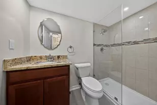 2951 E Sunrise Lakes Dr Unit, Sunrise, FL 33322 - Photo 30