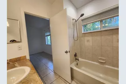 119 Hidden Court Road, Hollywood, FL 33023 - Photo 16