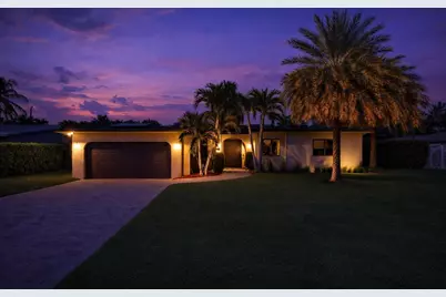 301 SE 8th Court, Pompano Beach, FL 33060 - Photo 2