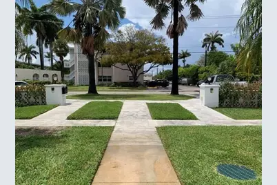120 NE 10th Avenue #1, Hallandale Beach, FL 33009 - Photo 14