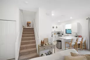 659 NW 204th St, Miami, FL 33169 - Photo 12