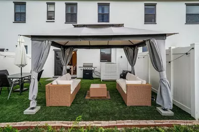 659 NW 204th Street, Miami, FL 33169 - Photo 24