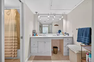 5580 Tamberlane Cir, Palm Beach Gardens, FL 33418 - Photo 10