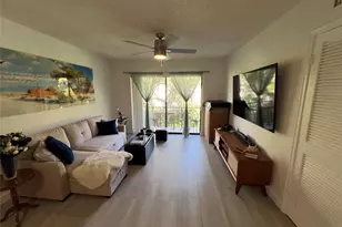 825 NW 13th Unit, Boca Raton, FL 33486 - Photo 2