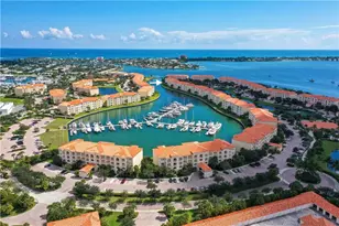 19 Harbour Isle Dr W Unit, Hutchinson Island, FL 34949 - Photo 1