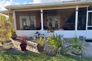 7002 NW 93rd Ave, Tamarac, FL 33321 - Photo 4