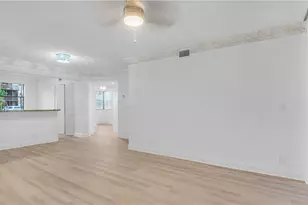 5681 Riverside Dr, Coral Springs, FL 33067 - Photo 6