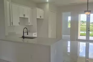 546 Pachman Cir, Lehigh Acres, FL 33974 - Photo 4