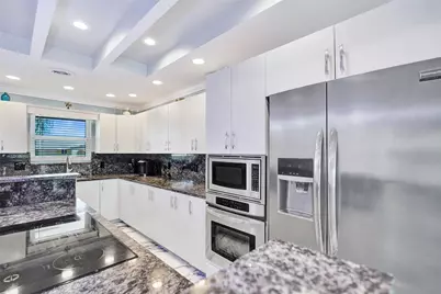 2330 NE 36th Street #9, Lighthouse Point, FL 33064 - Photo 14