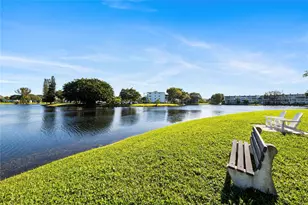 1111 Cambridge E Unit, Deerfield Beach, FL 33442 - Photo 8