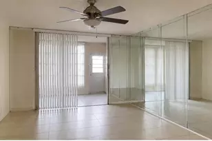 2720 N Pine Island Dr, Sunrise, FL 33322 - Photo 4