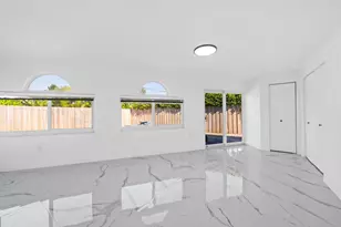 2185 Imperial Point Dr, Fort Lauderdale, FL 33308 - Photo 18